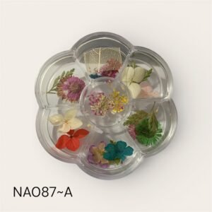 dried flower nail art